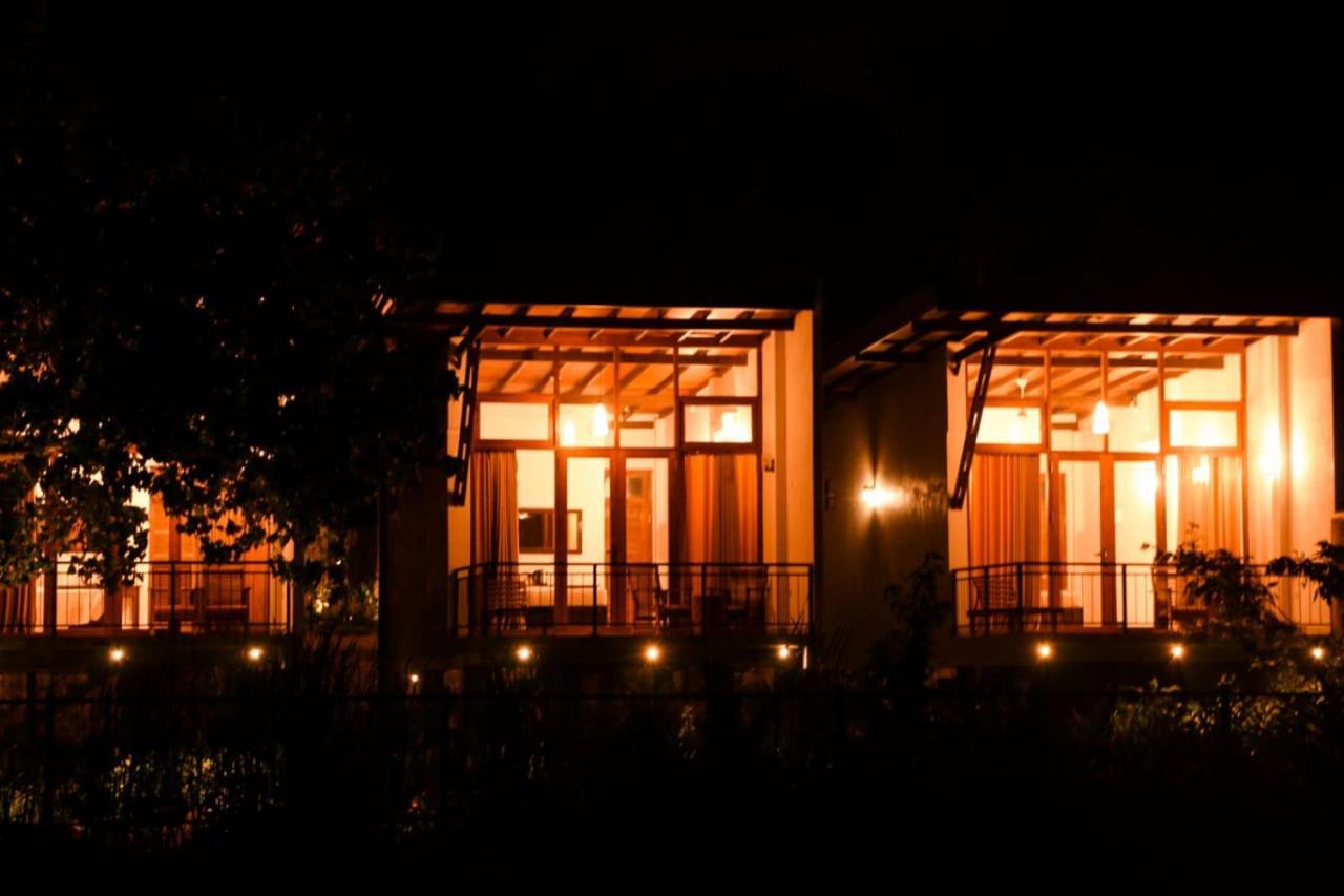 Senu Lagoon Villa Tangalle Exterior photo