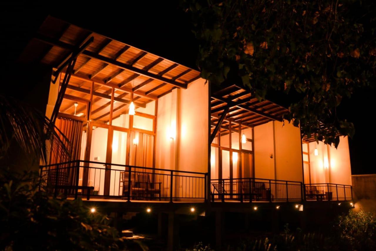 Senu Lagoon Villa Tangalle Exterior photo