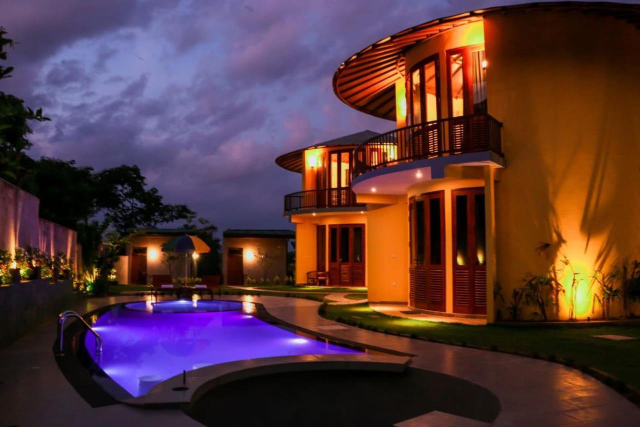 Senu Lagoon Villa Tangalle Exterior photo