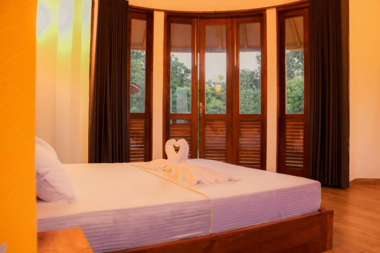 Senu Lagoon Villa Tangalle Exterior photo